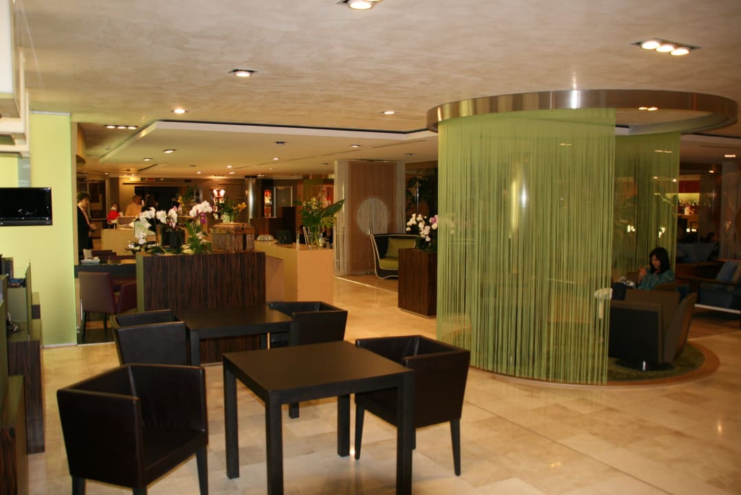 Moderne Lobby Almar Timi Ama Resort & Spa