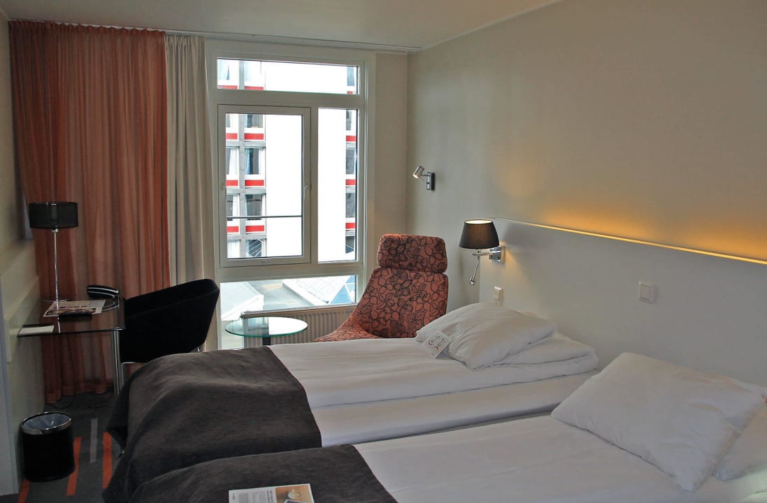 Zweibettzimmer im Neubau Scandic Alta