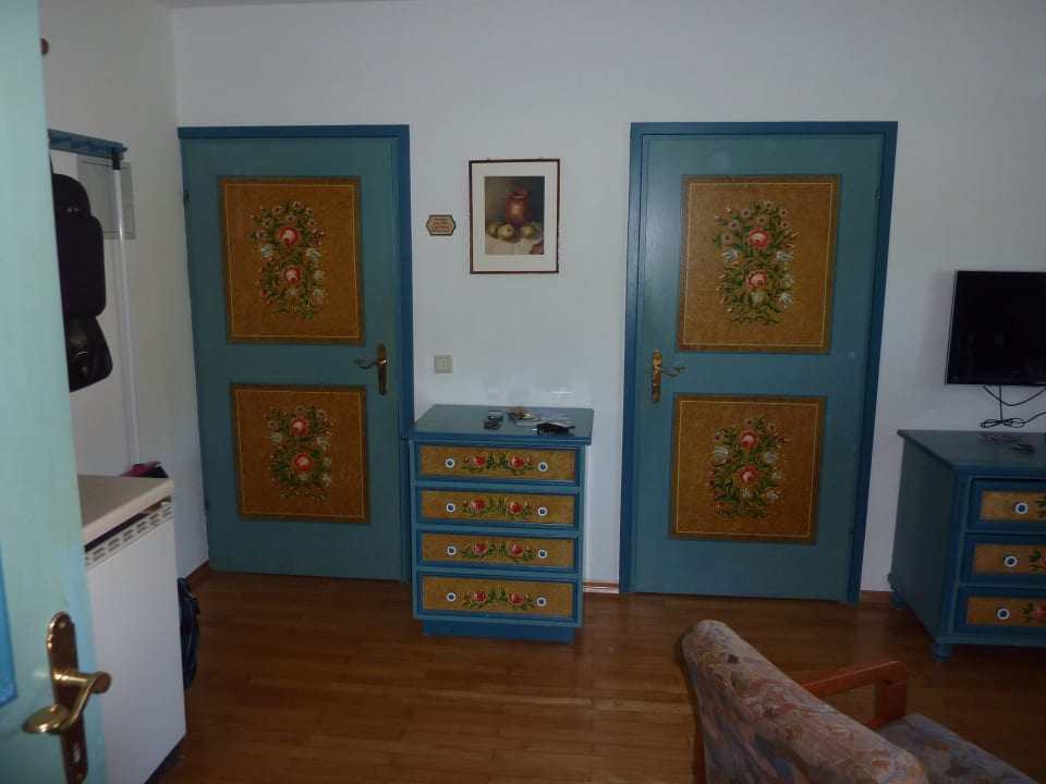 Aufenthaltsraum (Eingang und Eingang Bad) Apartements Edelweiß
