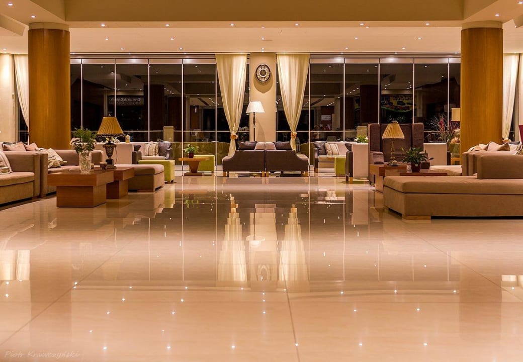 Główny hol Kiani Beach Resort Family All Inclusive