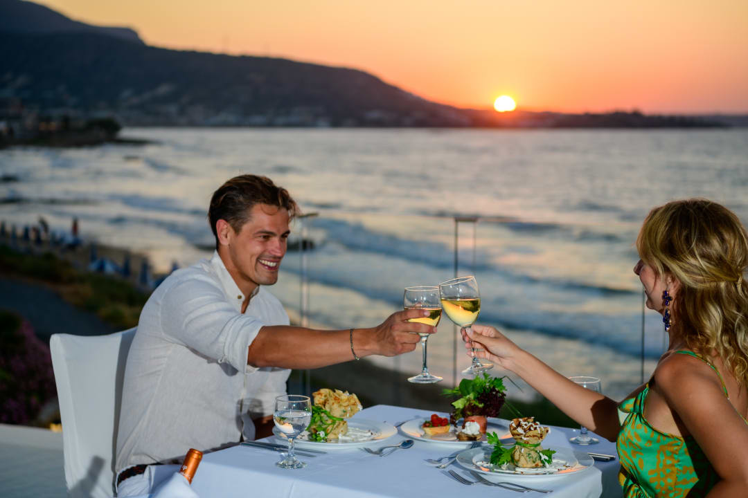 Gastro Alexander Beach Hotel & Village Resort