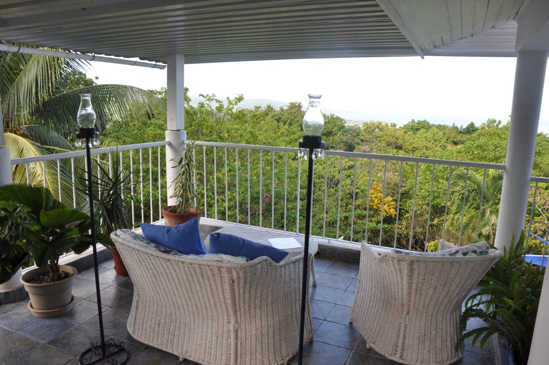 It´s tea time Hotel Mockingbird Hill