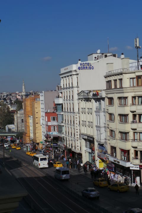 Blick aus einem Zimmerfenster im 4. Stock The Time Hotel Old City