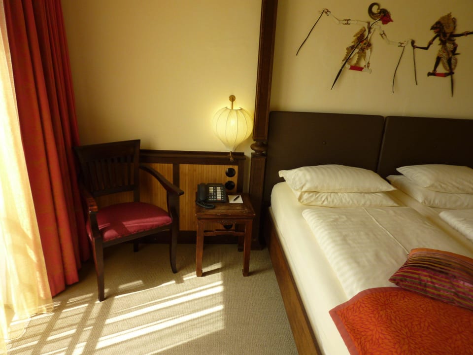Stuhl und Ablage Park-Hotel Hagenbeck