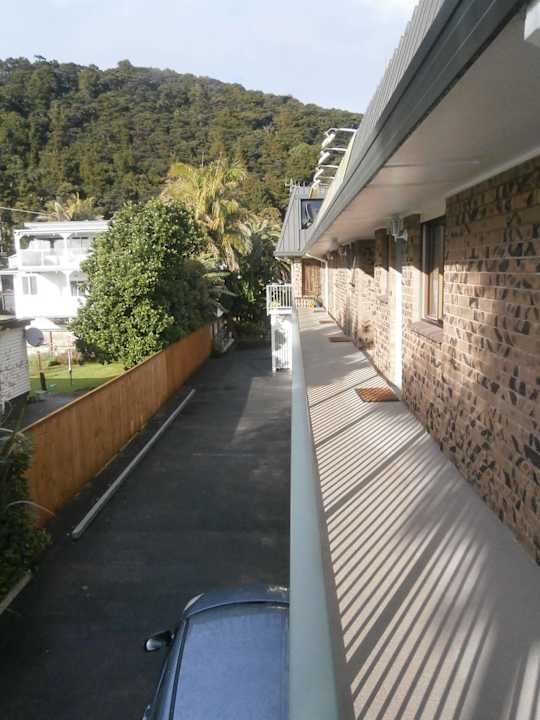 Blick nach hinten Bay Sands Motel