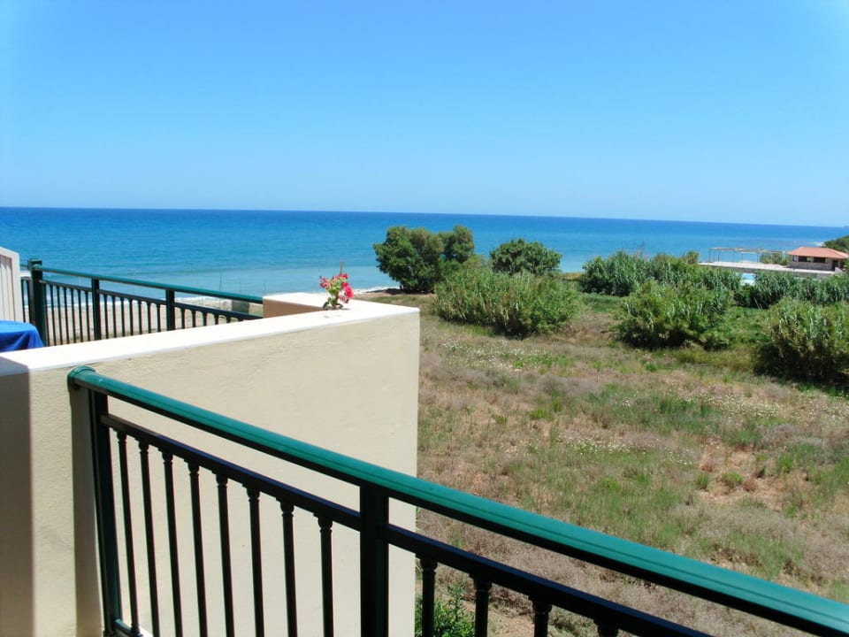 Vom Balkon Hydramis Palace Beach Resort