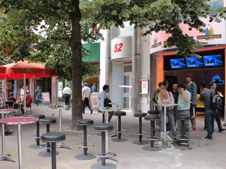 Eingang United Hostel Frankfurt City Center