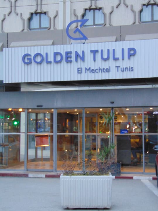 Außenansicht Hotel Golden Tulip El Mechtel