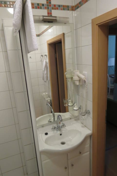 Bad sehr klein Premium Apartment House