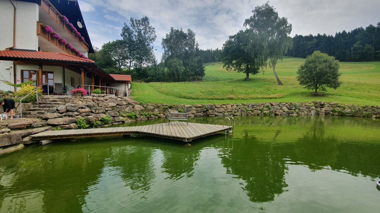 Pool Landhotel Weingarten
