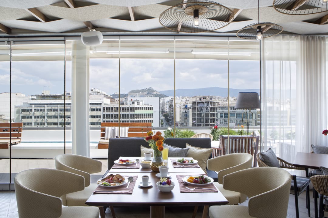 Gastro Wyndham Athens Residence