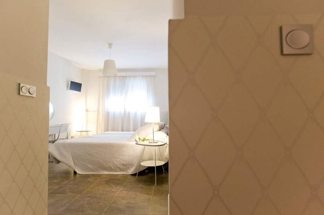 Zimmer Hotel Hospederia Almundo