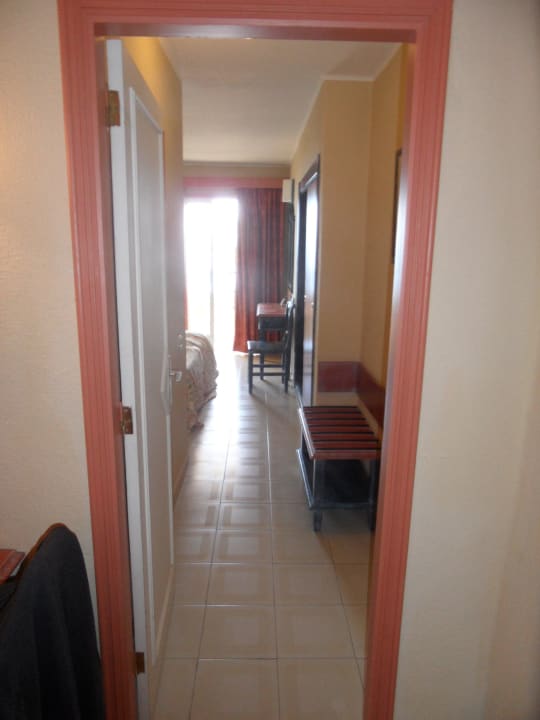 Blick ins Schlafzimmer HOVIMA Jardin Caleta