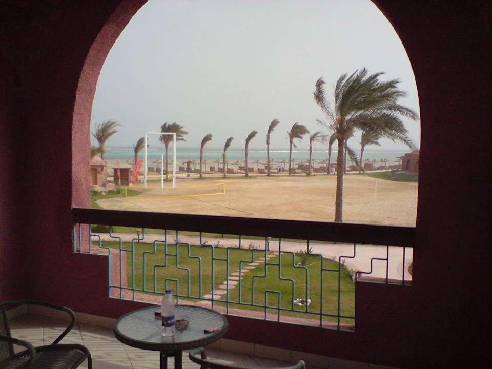 Blick vom Balkon Richtung Strand Swisstouch Oriental Resort Marsa Alam