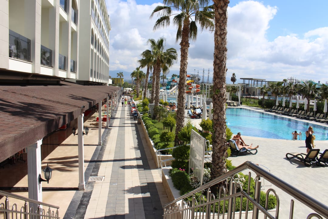 Pool LRS Port River Hotel & Spa
