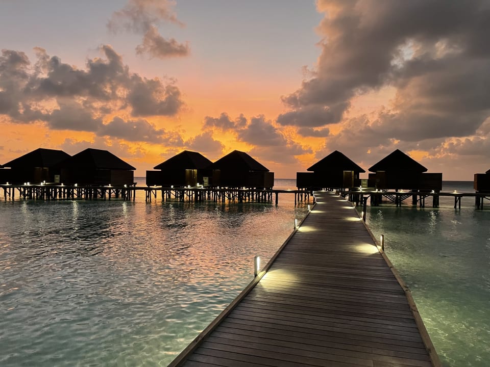 Außenansicht Veligandu Maldives Resort Island