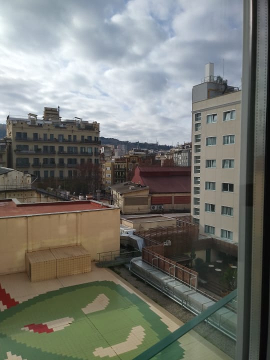 Ausblick INNSiDE by Meliá Barcelona Apolo