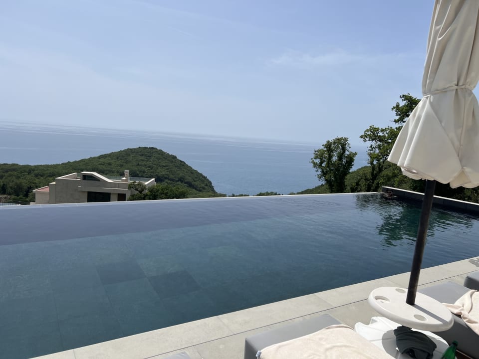 Pool Vivid Blue Serenity Resort