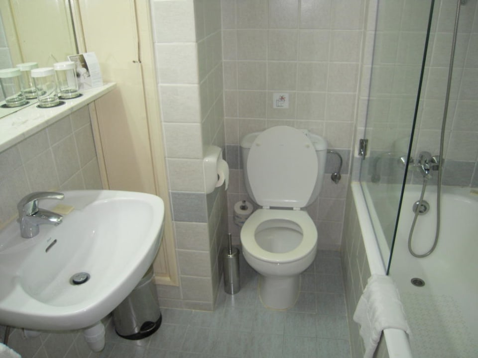 Kleines süsses Bad Napa Mermaid Hotel & Suites