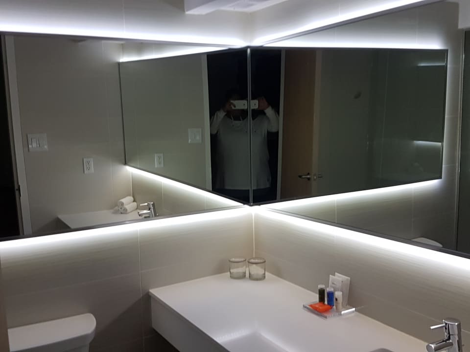 Zimmer Radisson Hotel Admiral Toronto-Harbourfront