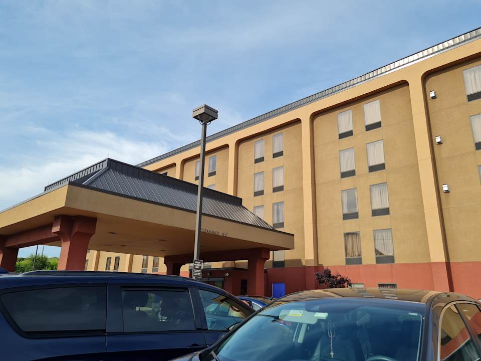 Außenansicht Hotel Hampton Inn Altoona