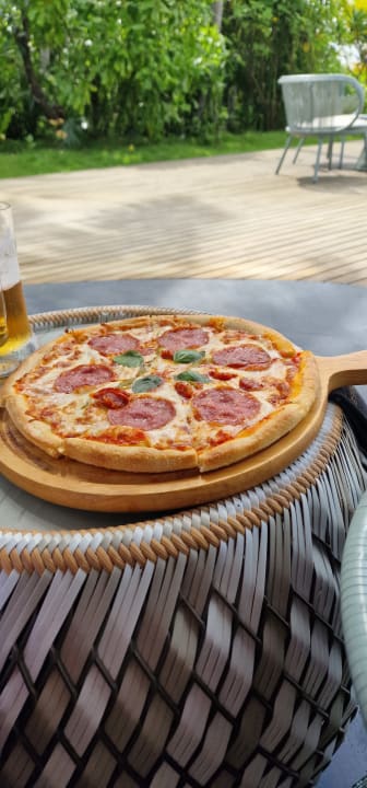 Gastro Outrigger Maldives Maafushivaru Resort