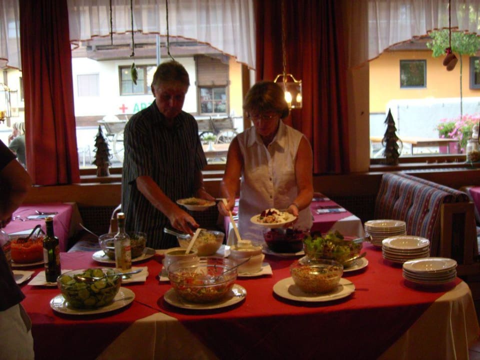Salatbuffet im Pinzgauer Hof Hotel Pinzgauerhof