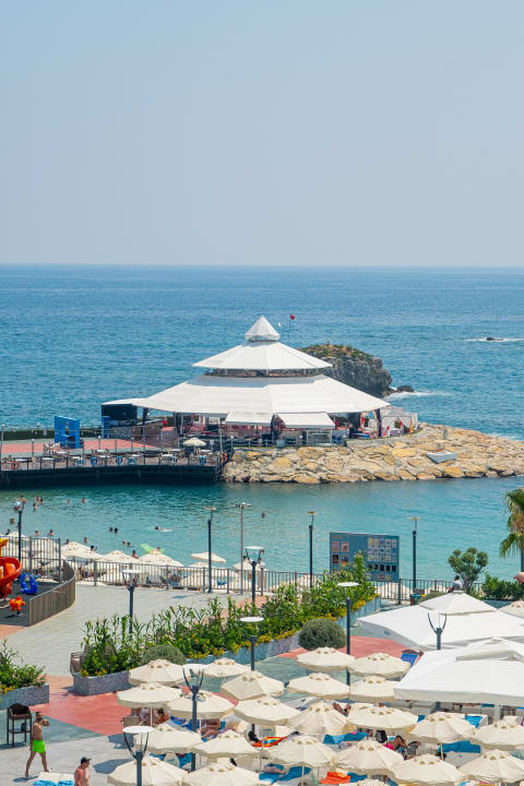 Strand Granada Luxury Okurcalar