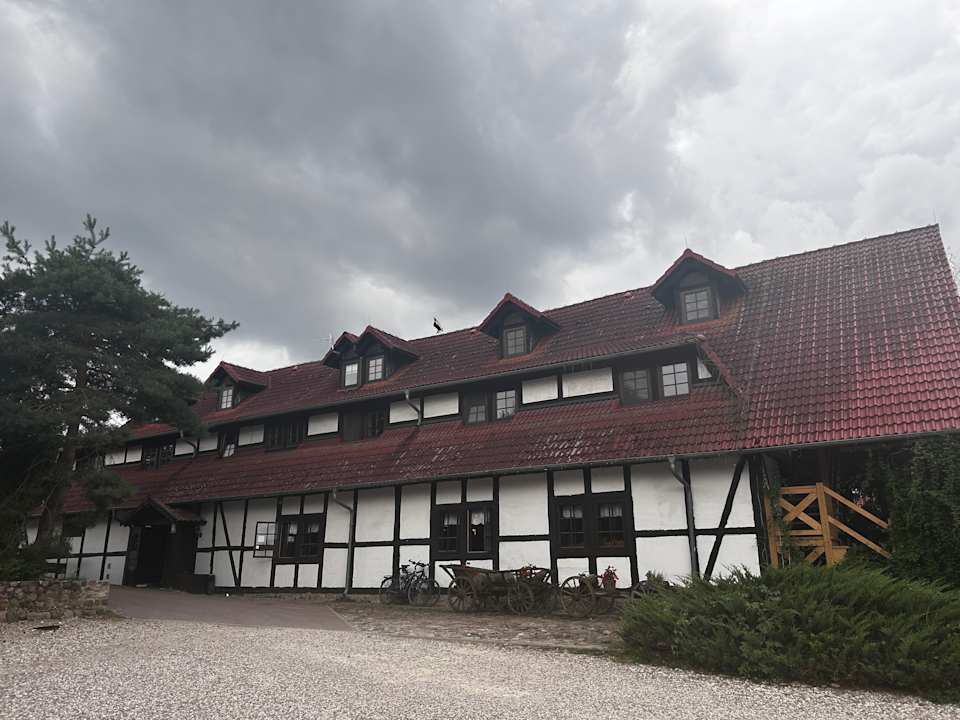 Außenansicht Hotel Gospoda pod Czarnym Łabędziem