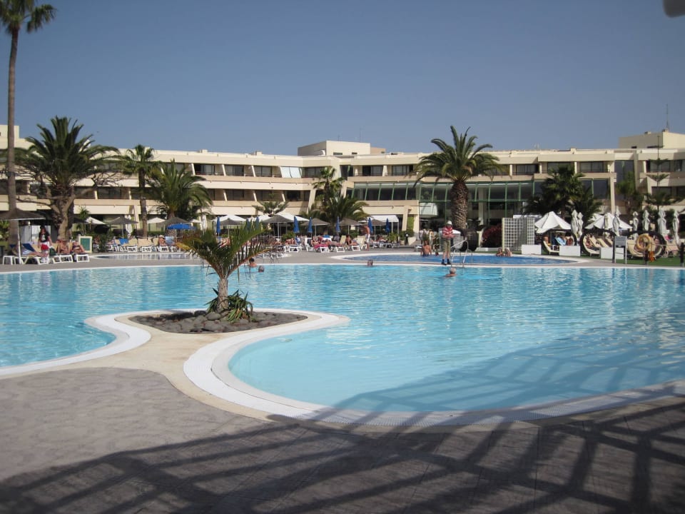 Pool und Hotel Dreams Lanzarote Playa Dorada Resort & Spa