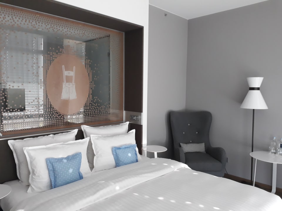 Zimmer Steigenberger Hotel München