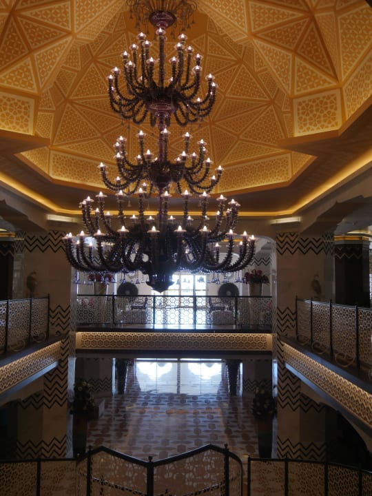 Ausschnitt der Lobby vom Royal Taj Mahal Royal Taj Mahal Hotel