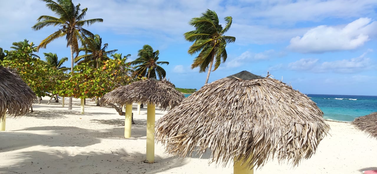 Strand Sol Rio De Luna y Mares