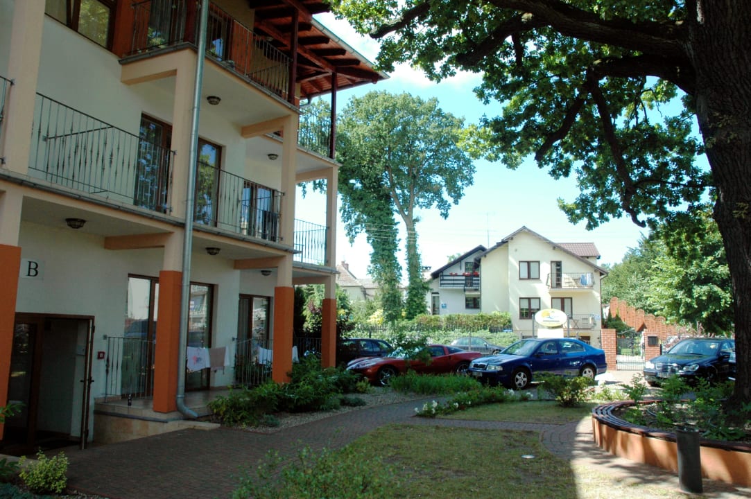 Gartenanlage Hotel Rezydencja 5 Dębów