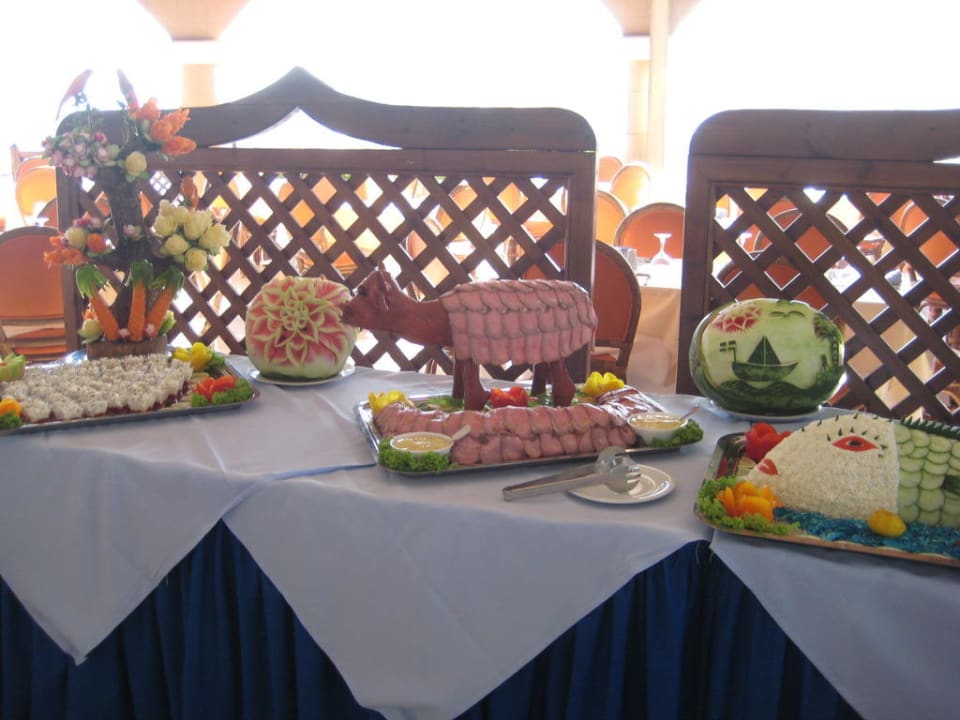 Die Kunst vom Chefkoch Hotel Kalithea Horizon Royal