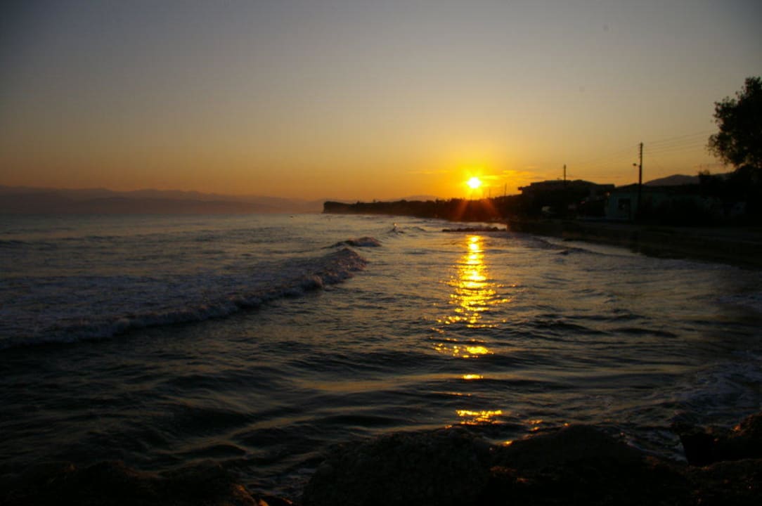Sonnenaufgang Hotel Angela Beach