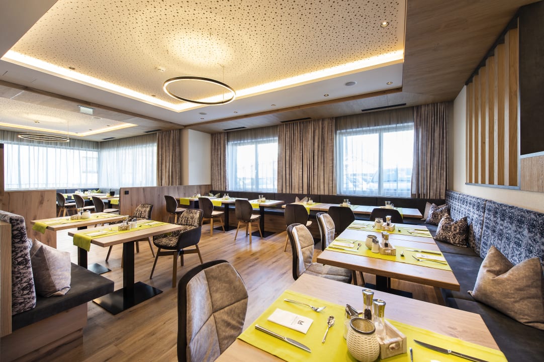 Gastro Hotel Modern Mountain