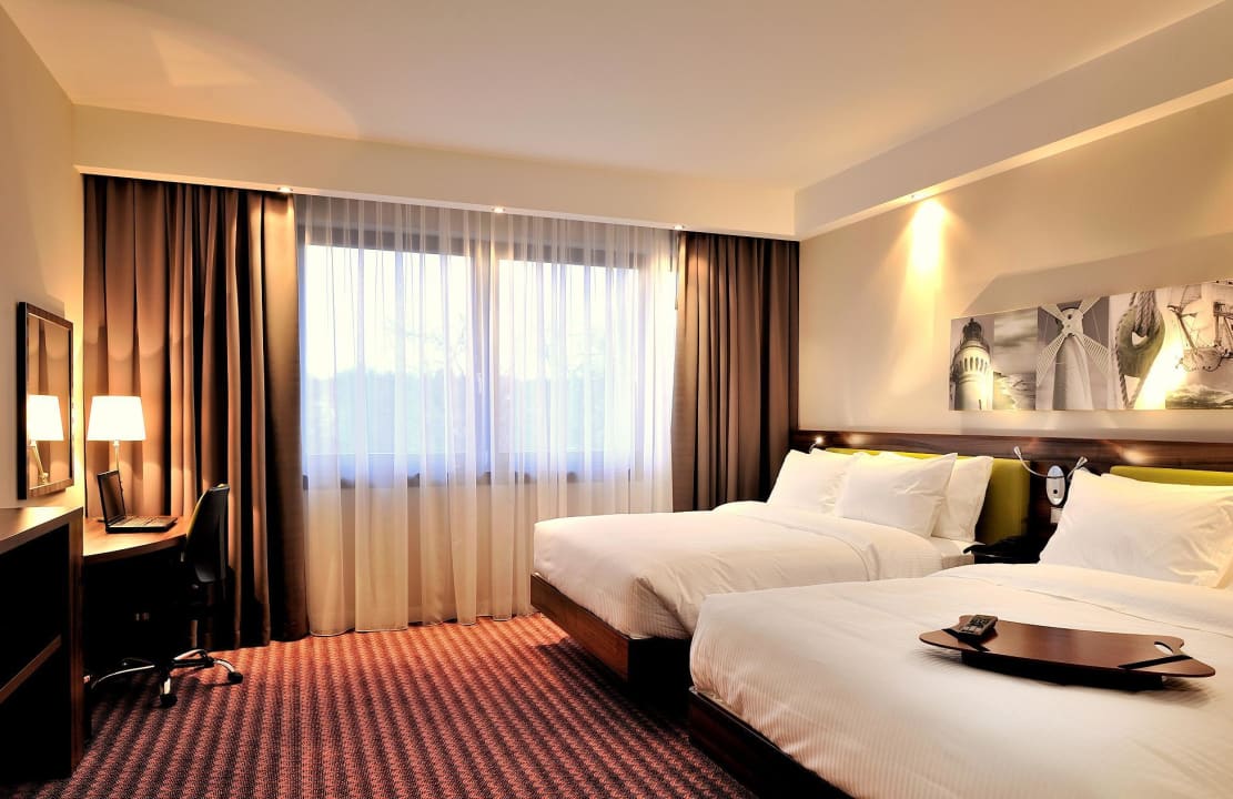 Family Room with two Queen Beds Hampton By Hilton Swinoujscie