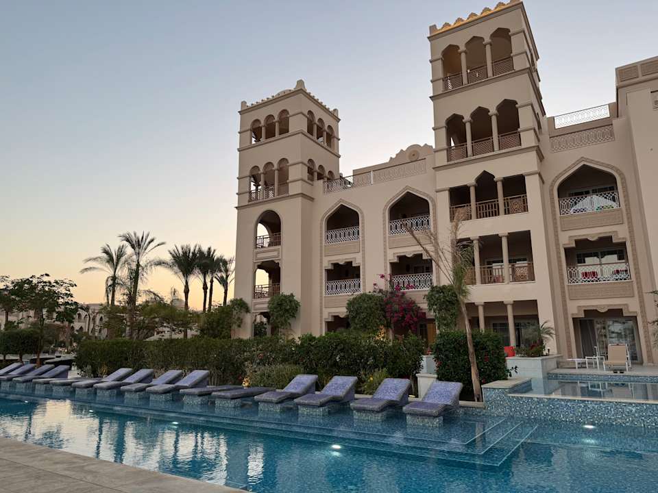 Außenansicht The Grand Palace - Adults only