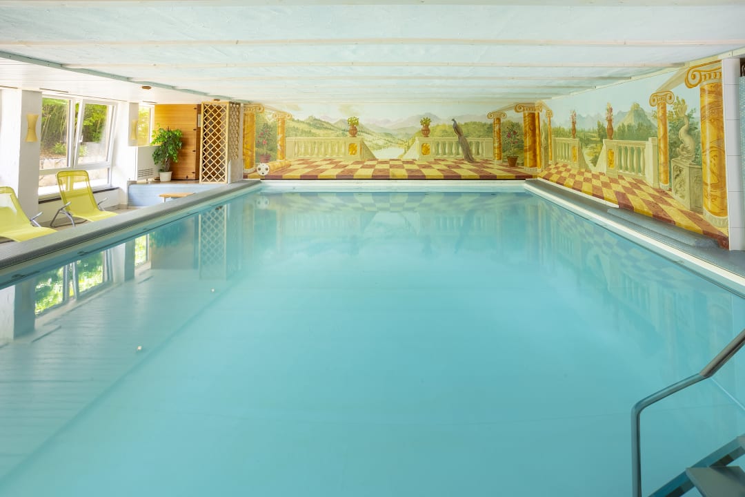 Pool Landhotel Seeg