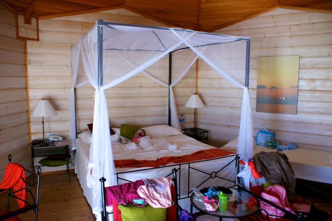 Zimmer Villa Kuredu Island Resort & Spa