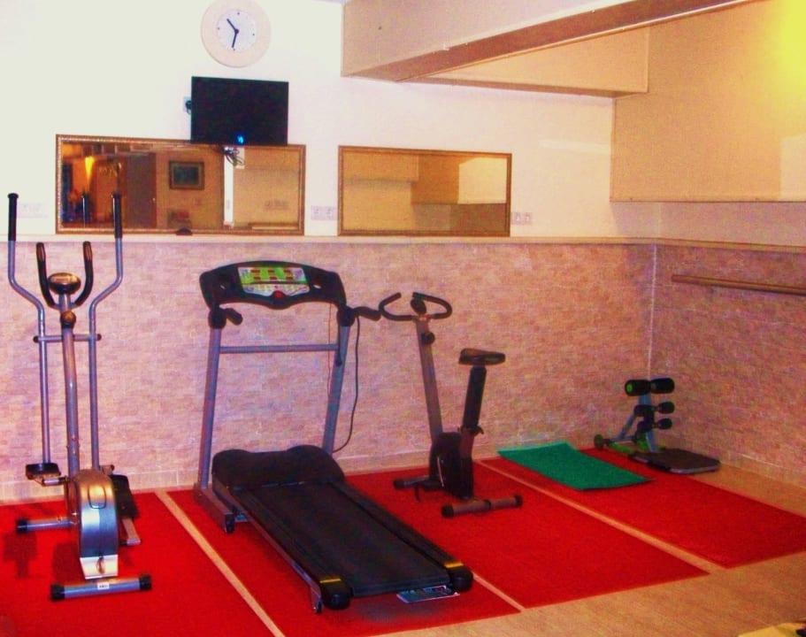 Fitness room Guzel Izmir Hotel