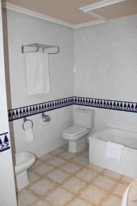 WC/Bidet/Badewanne Bahia Principe Sunlight San Felipe