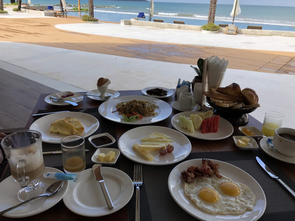 Gastro Pristine Mermaid Resort