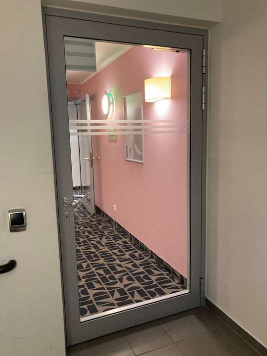 Zimmer ibis budget Köln Messe