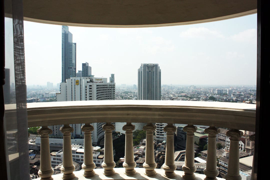 BALCONY Hotel Lebua At State Tower