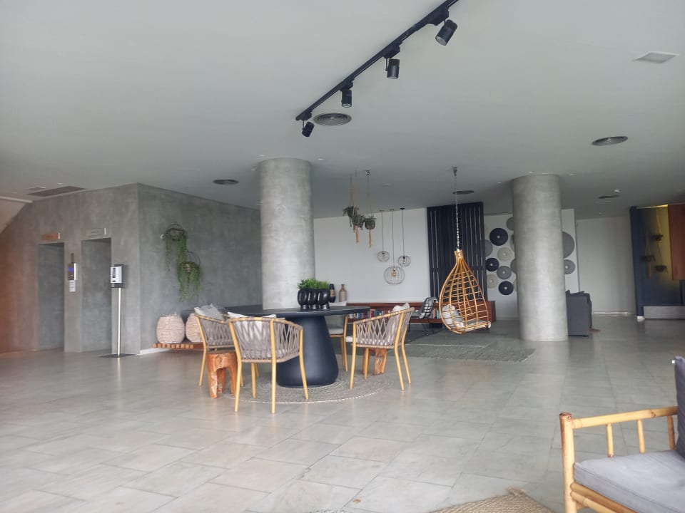 bild-lobby-zu-blue-sky-city-beach-hotel-in-rhodos-stadt
