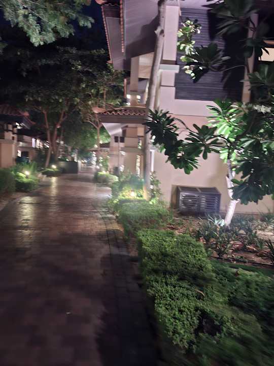 Gartenanlage Anantara The Palm Dubai Resort