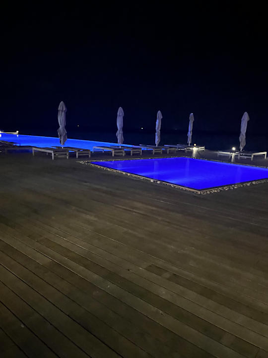 Pool Jawakara Islands Maldives