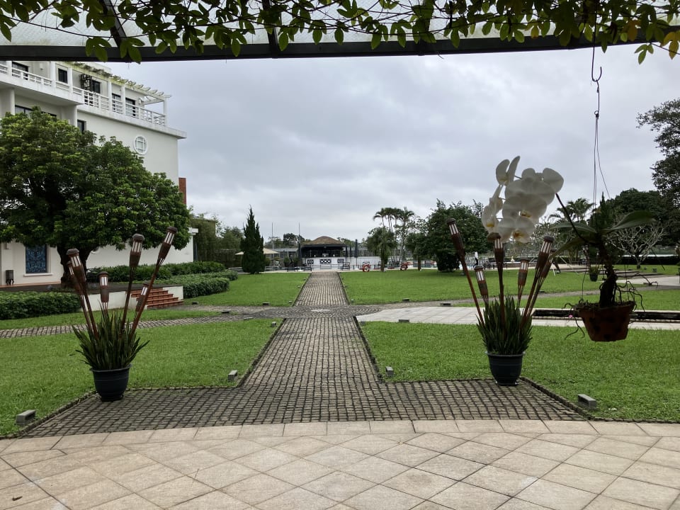 Gartenanlage Azerai La Residence, Hue